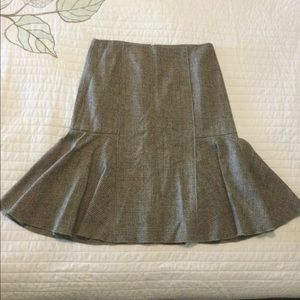 Ann Taylor brown tulip skirt size 4
